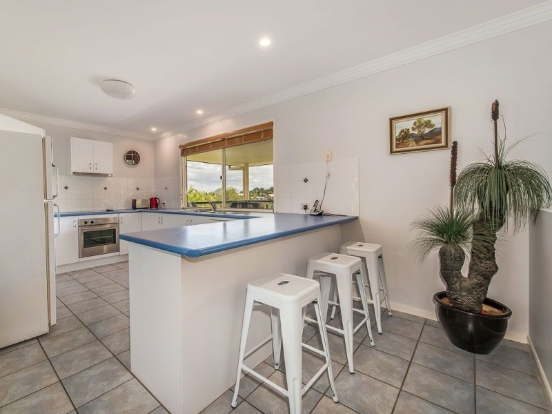 13 Fantail Crescent, Cooroy QLD 4563