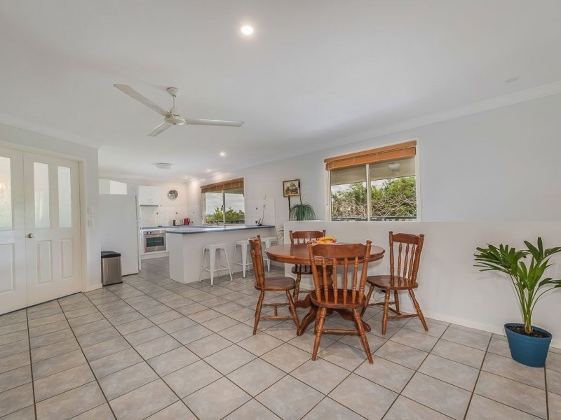 13 Fantail Crescent, Cooroy QLD 4563