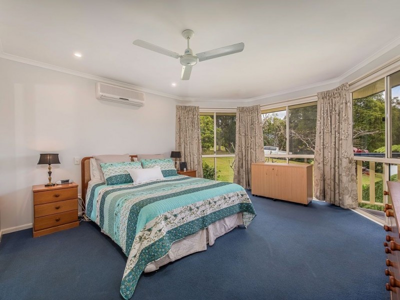 13 Fantail Crescent, Cooroy QLD 4563