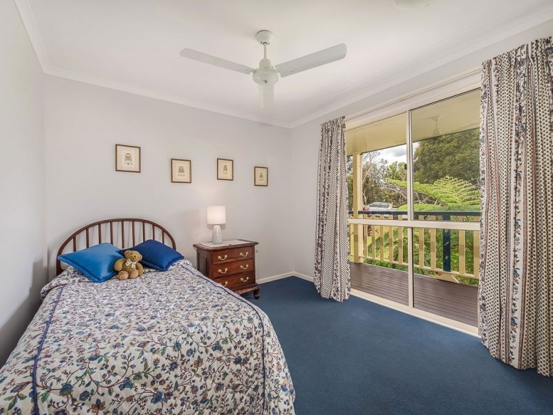 13 Fantail Crescent, Cooroy QLD 4563