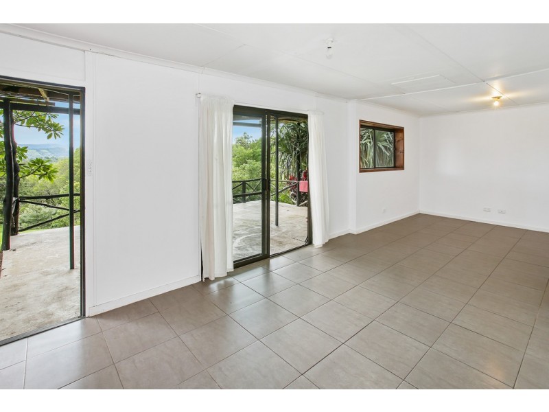 13 Kellehers Road, Pomona QLD 4568