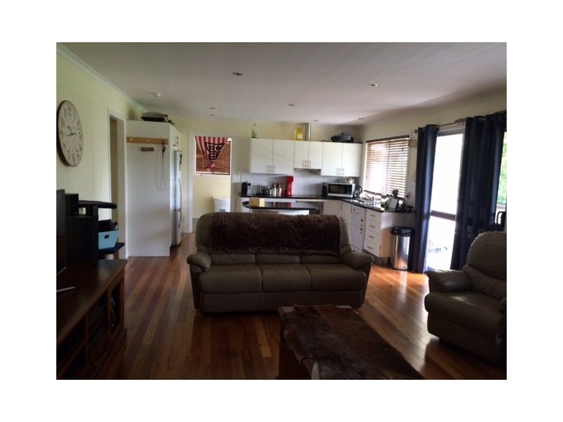 7 Edward Street, Cooran QLD 4569