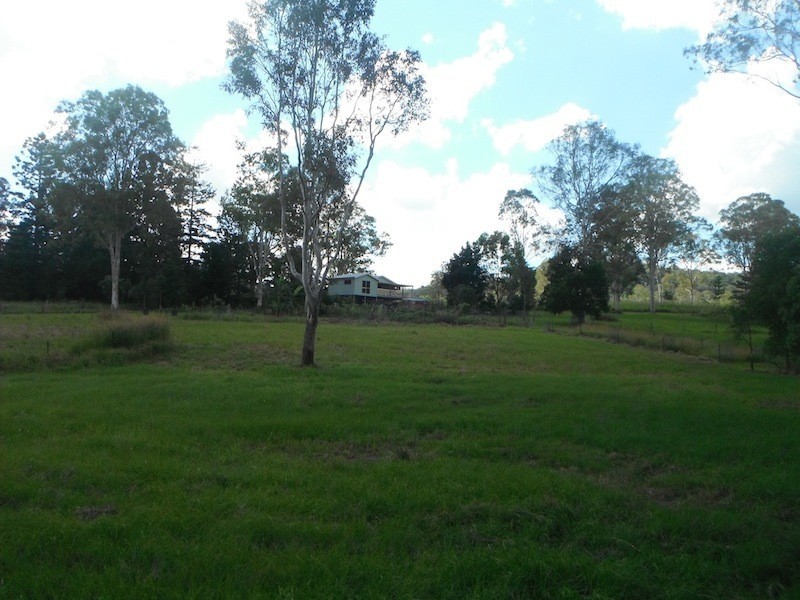 Mothar Mountain QLD 4570