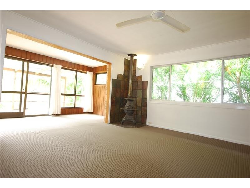 14 Woongar Street, Boreen Point QLD 4565