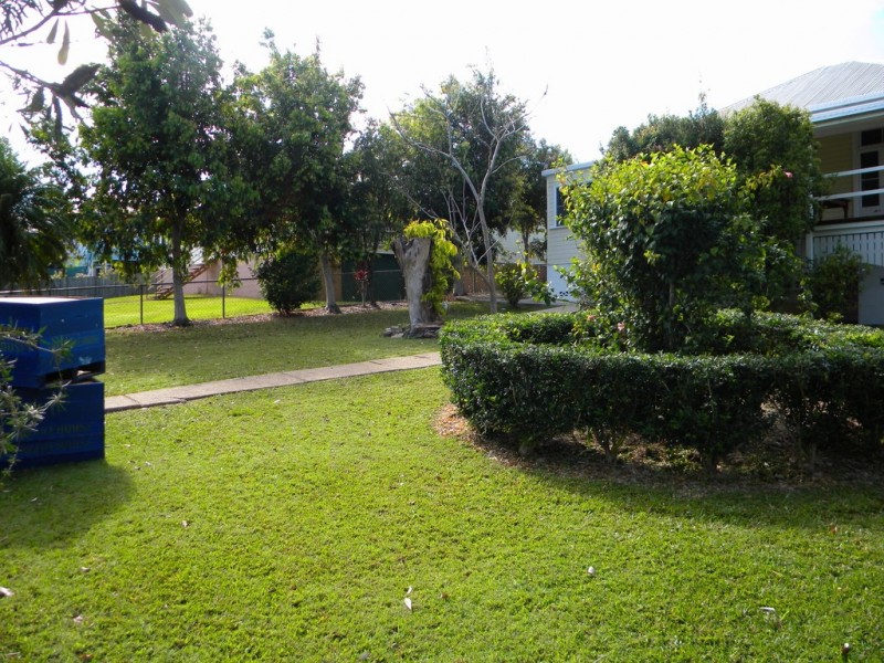 30 Tewantin Road, Cooroy QLD 4563