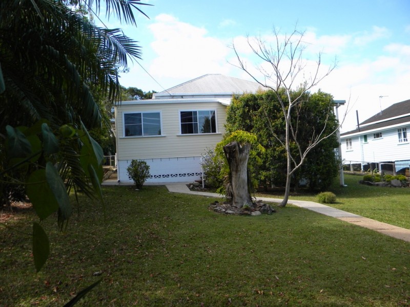 30 Tewantin Road, Cooroy QLD 4563