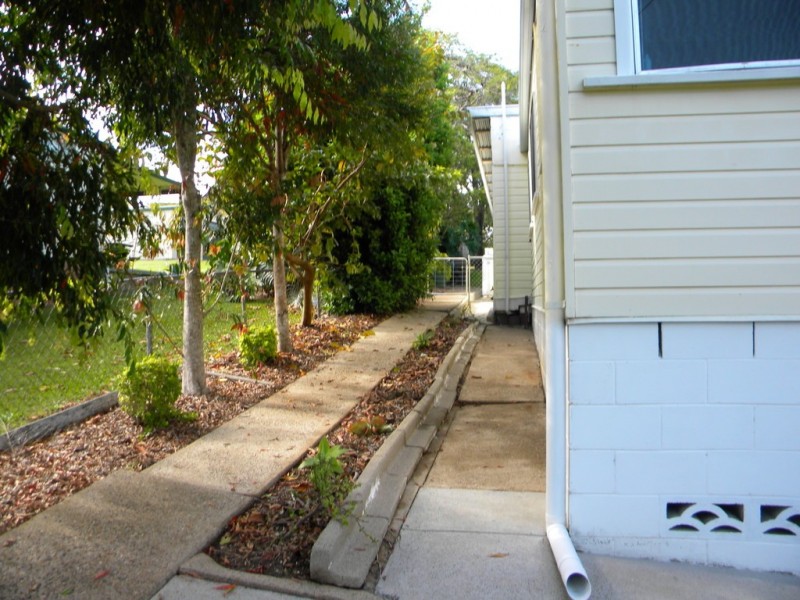 30 Tewantin Road, Cooroy QLD 4563