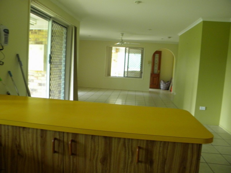 100 SUMMIT ROAD, Pomona QLD 4568