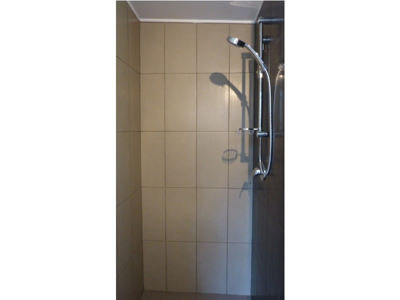 Unit 2/19 Railway, Pomona QLD 4568