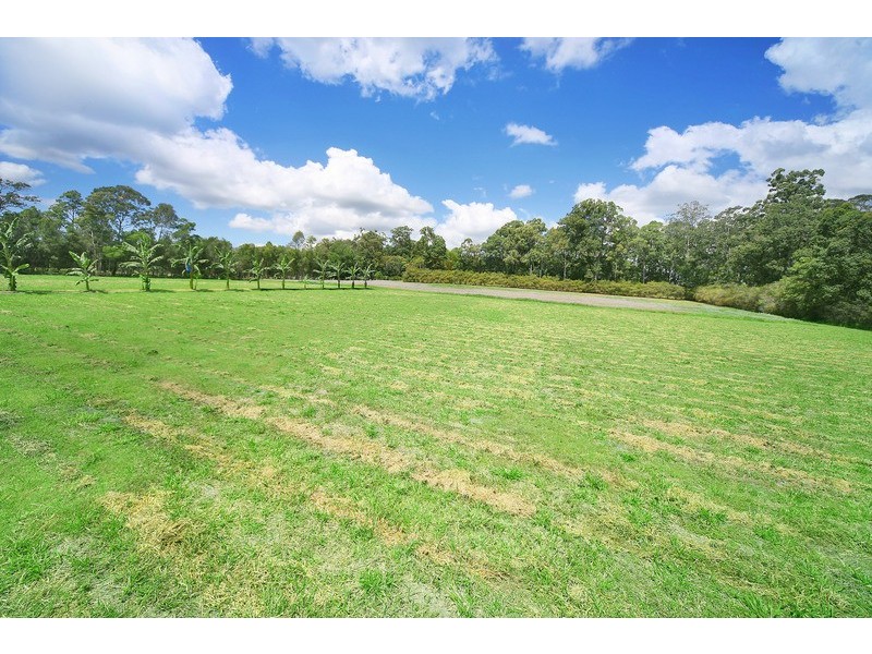 607 Cootharaba Road, Cootharaba QLD 4565