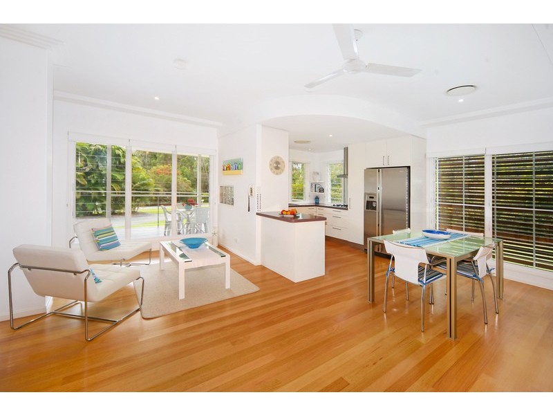 607 Cootharaba Road, Cootharaba QLD 4565