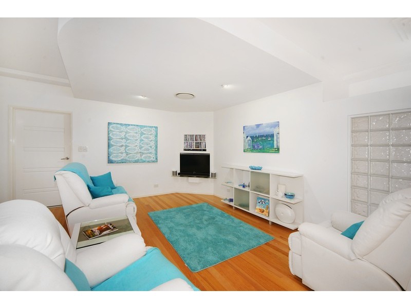 607 Cootharaba Road, Cootharaba QLD 4565