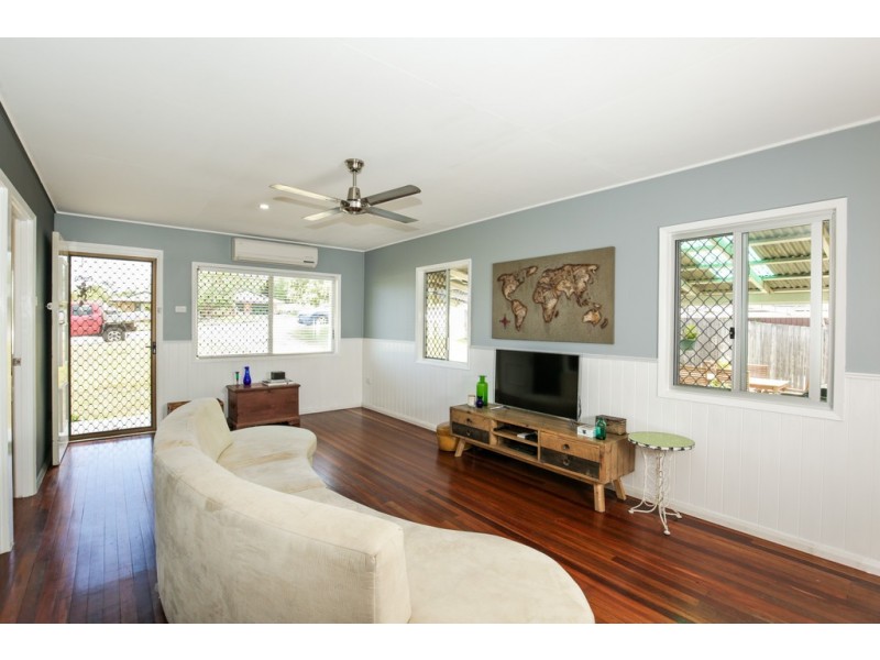 9 Hill Street, Pomona QLD 4568