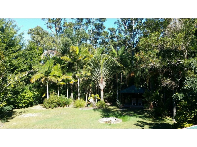 237 Forest Acres Drive, Lake Macdonald QLD 4563