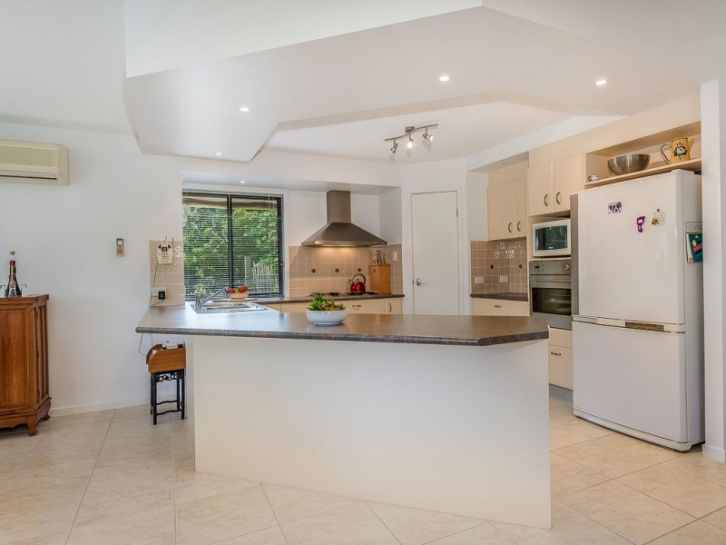 20 Orana Avenue, Pomona QLD 4568