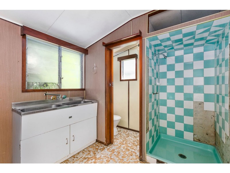 23 Church Street, Pomona QLD 4568