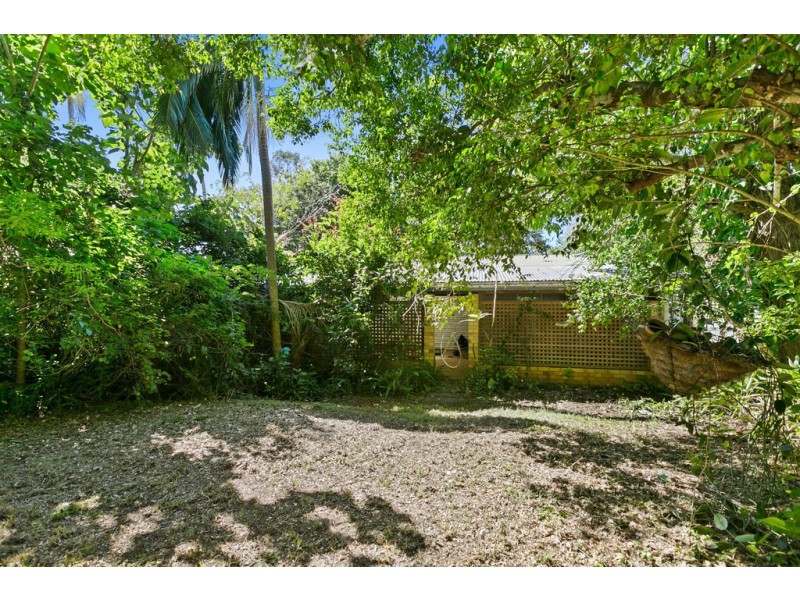 23 Church Street, Pomona QLD 4568