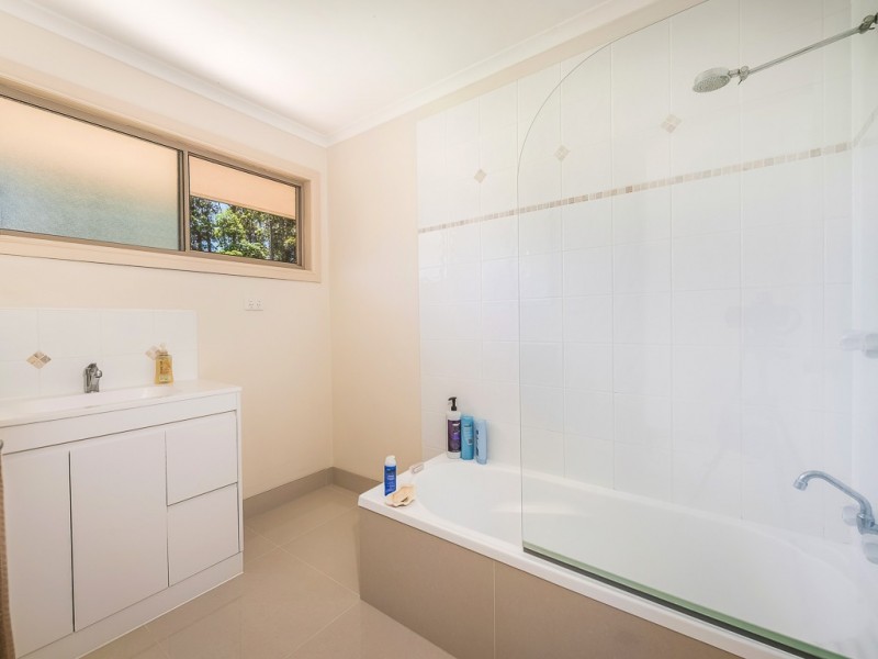 146 Kinmond Creek Road, Cootharaba QLD 4565