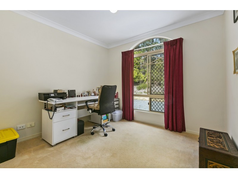 345 Louis Bazzo Drive, Pomona QLD 4568