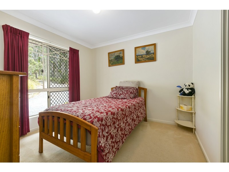 345 Louis Bazzo Drive, Pomona QLD 4568