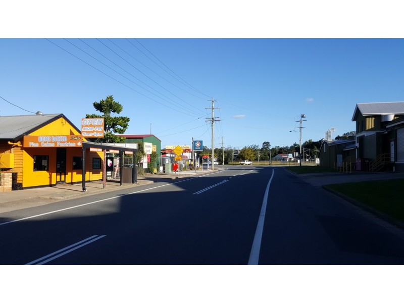 23-25 Factory Street, Pomona QLD 4568