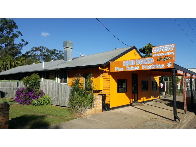 23-25 Factory Street, Pomona QLD 4568