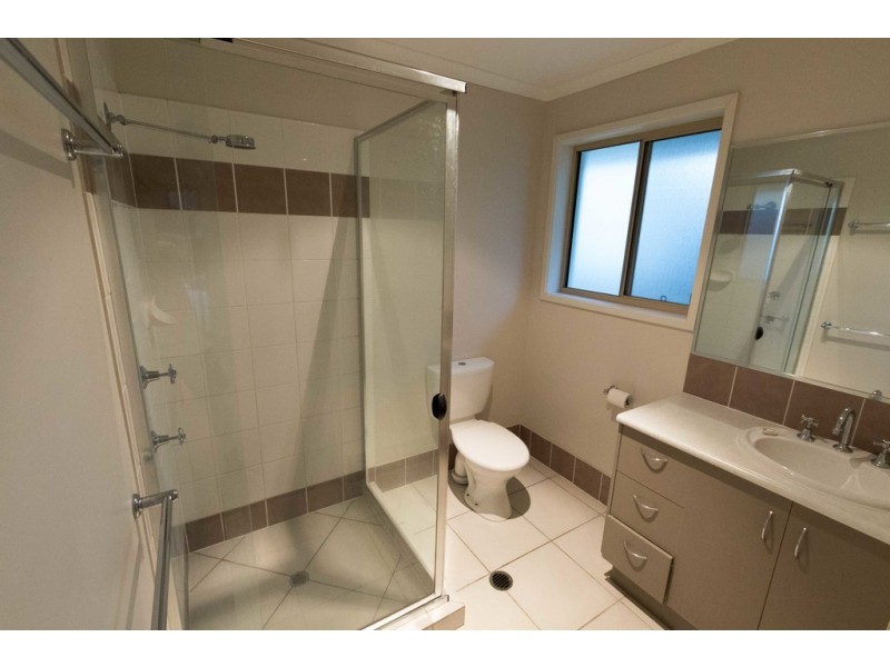 6 Crab Apple Court, Black Mountain QLD 4563