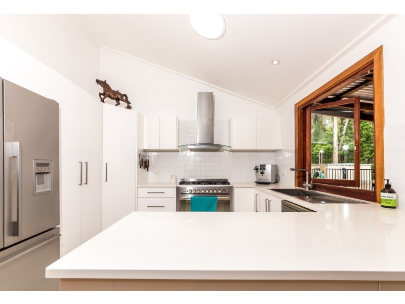 31 Ponderosa Drive, Cooroy QLD 4563