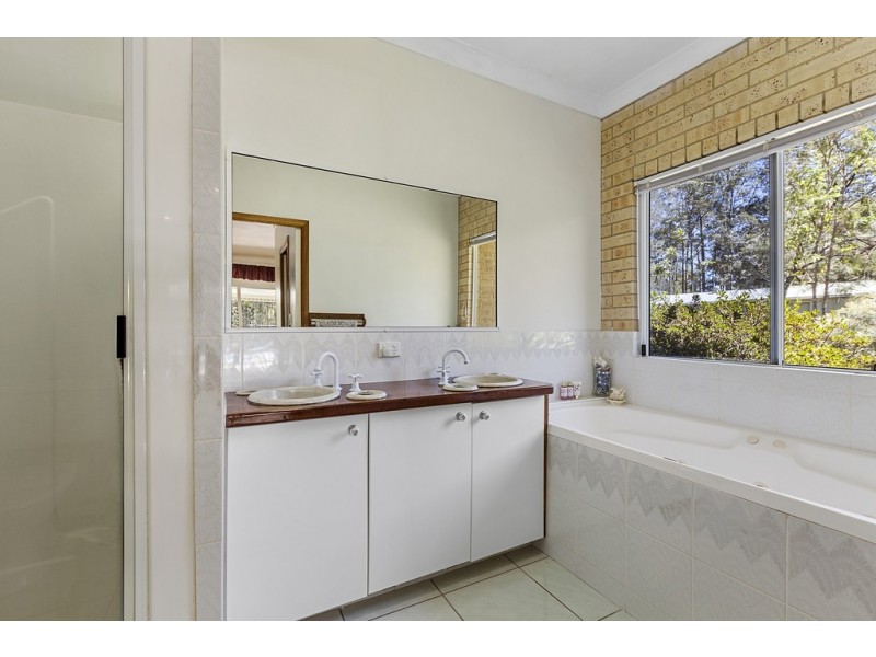 1175 Louis Bazzo Drive, Cootharaba QLD 4565
