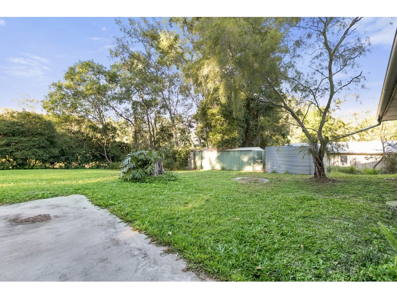 9 Kelly Court, Lake Macdonald QLD 4563