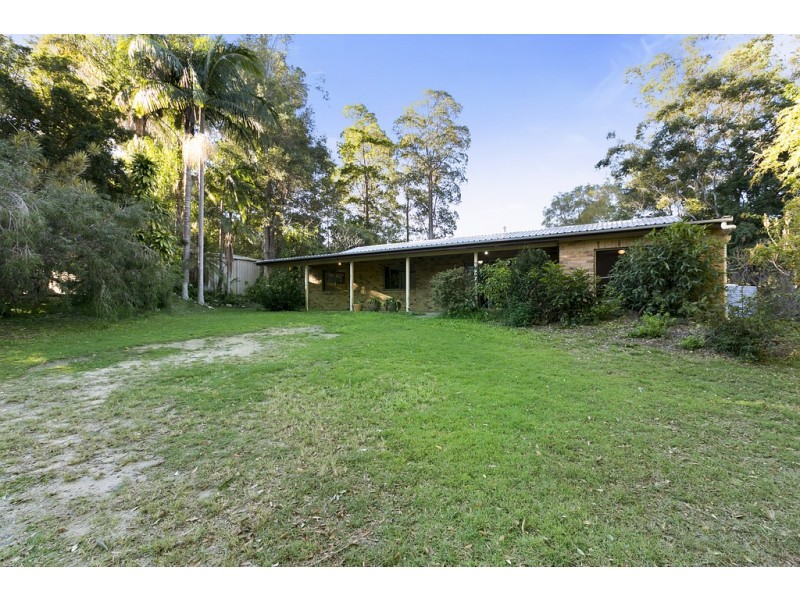 9 Kelly Court, Lake Macdonald QLD 4563