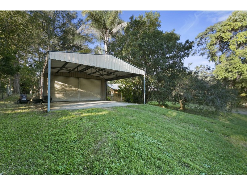 9 Kelly Court, Lake Macdonald QLD 4563