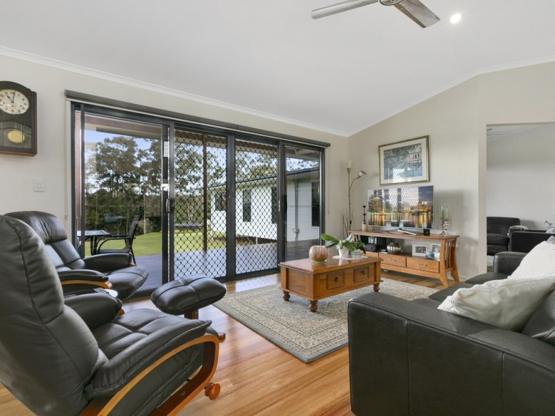 29 Pound Road, Pomona QLD 4568