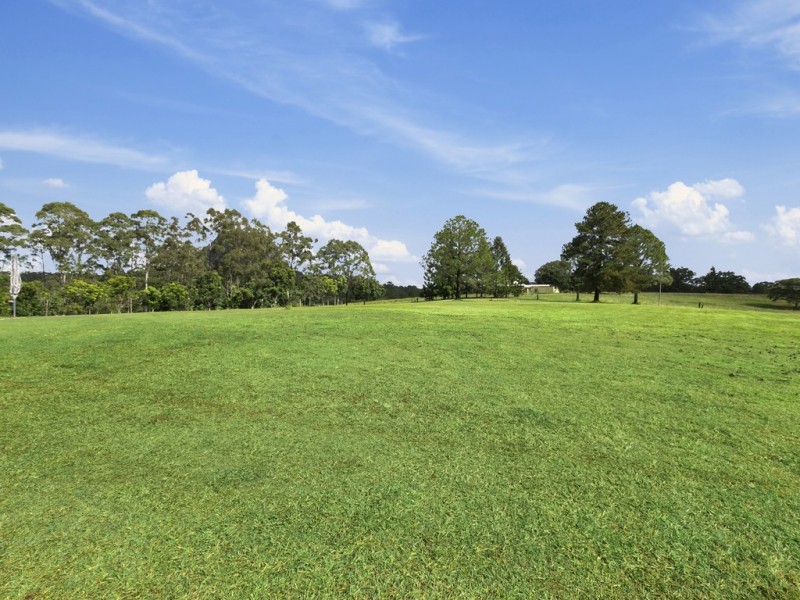 29 Pound Road, Pomona QLD 4568