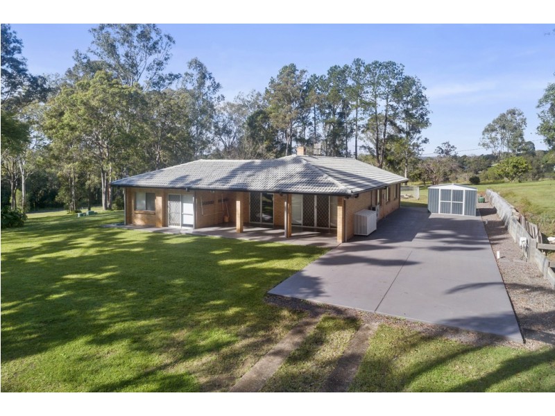 29 Pound Road, Pomona QLD 4568