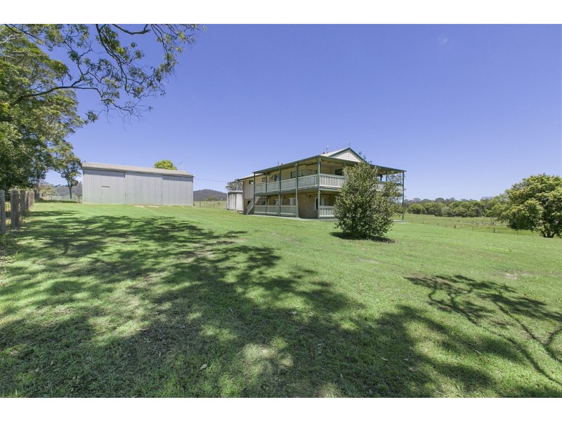 10 Noakes Road, Traveston QLD 4570