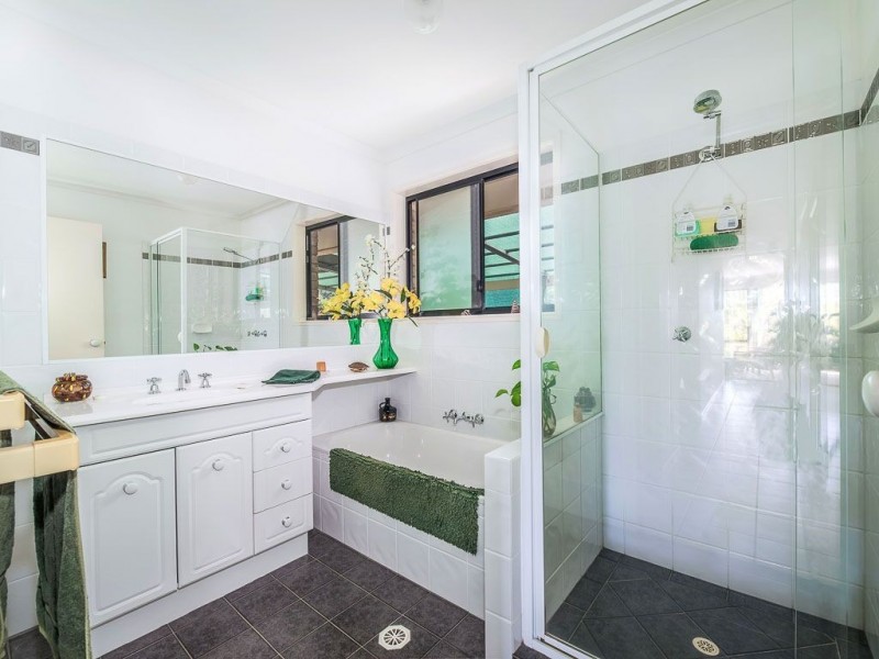 9 Weemilah Court, Cooran QLD 4569