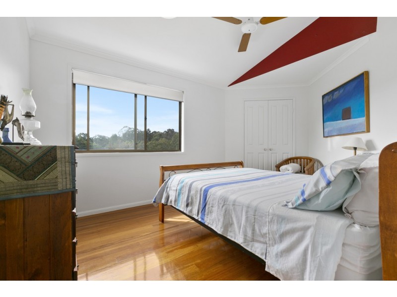 102 Coles Creek Road, Cooran QLD 4569