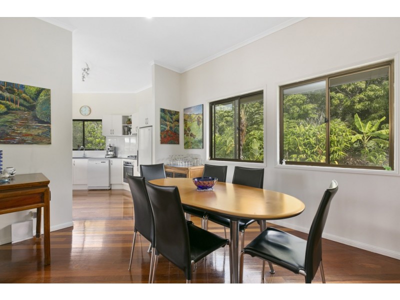 102 Coles Creek Road, Cooran QLD 4569