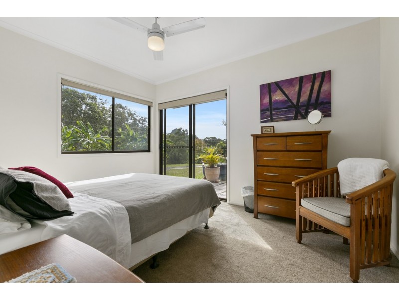 102 Coles Creek Road, Cooran QLD 4569