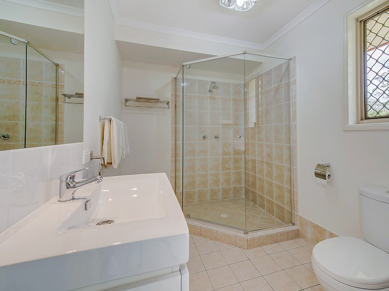 59 Orana Avenue, Pomona QLD 4568