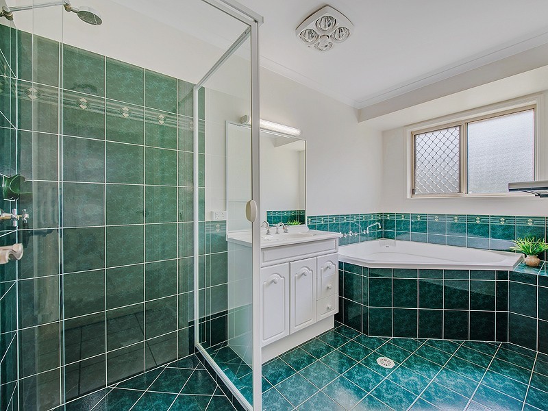 59 Orana Avenue, Pomona QLD 4568