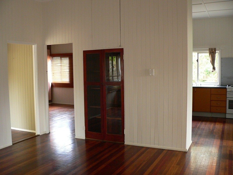 30 Church Street, Pomona QLD 4568