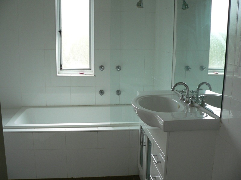 30 Church Street, Pomona QLD 4568