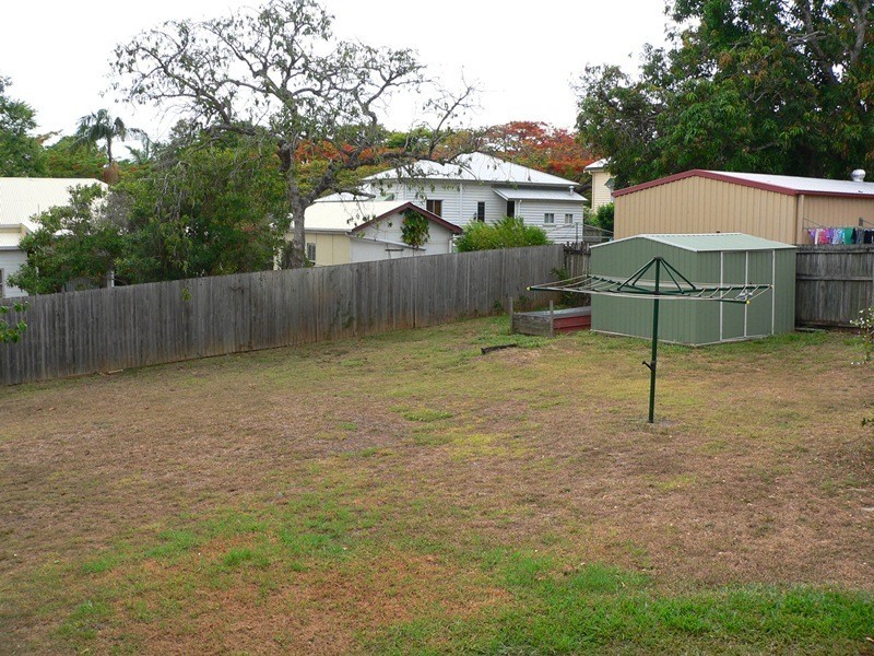 30 Church Street, Pomona QLD 4568