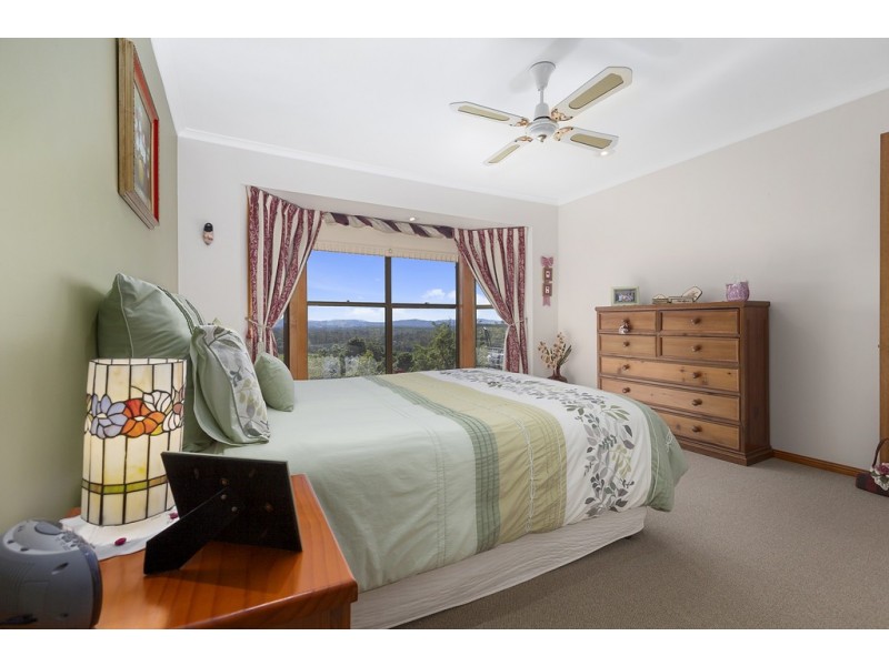 25 Quail Lane, Black Mountain QLD 4563