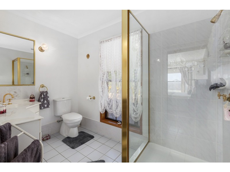 25 Quail Lane, Black Mountain QLD 4563