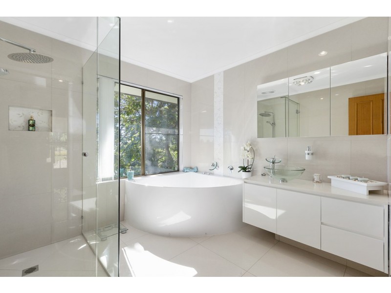 25 Quail Lane, Black Mountain QLD 4563