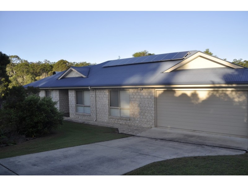 40 Smedley Drive, Pomona QLD 4568