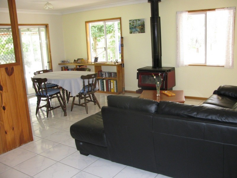 221 Schreibers Road, Cooran QLD 4569